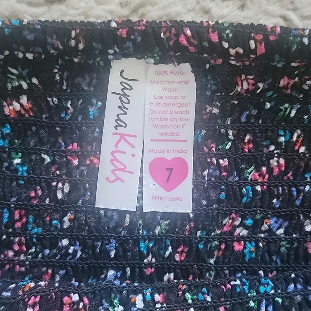 Girls Rouched Top Size 7 - Picture 2 of 2